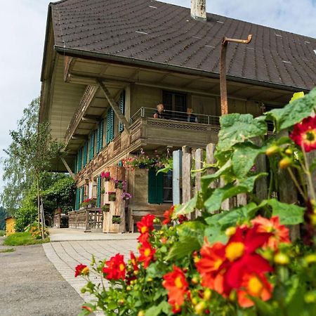 Ferienwohnung Auf Bauernhof Mit Hotpot Und Sauna Sumiswald Dış mekan fotoğraf