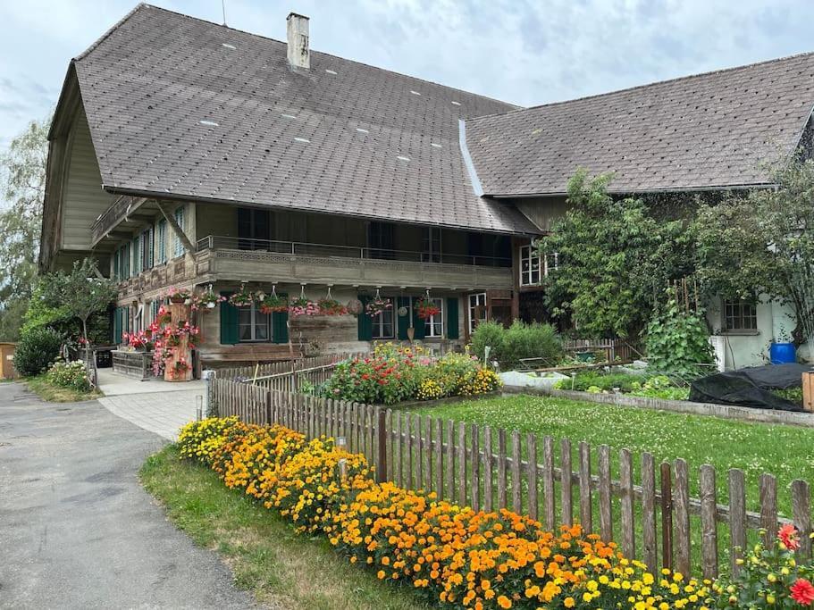 Ferienwohnung Auf Bauernhof Mit Hotpot Und Sauna Sumiswald Dış mekan fotoğraf